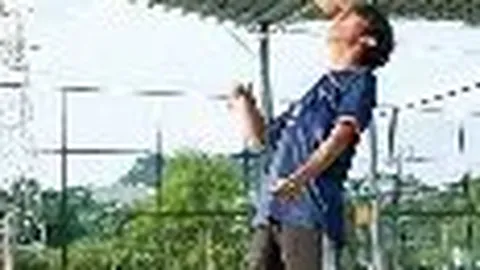 “德甲焦点战：拜仁客场0-1不敌不来梅，积分差距扩大至7分”