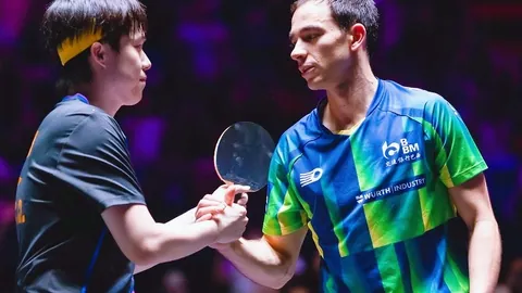 NBA精华对决：森林狼挑战马刺，三分盛宴解析攻略！